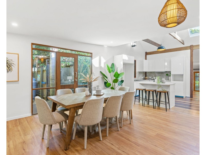 9 The Esplanade, New Brighton NSW 2483