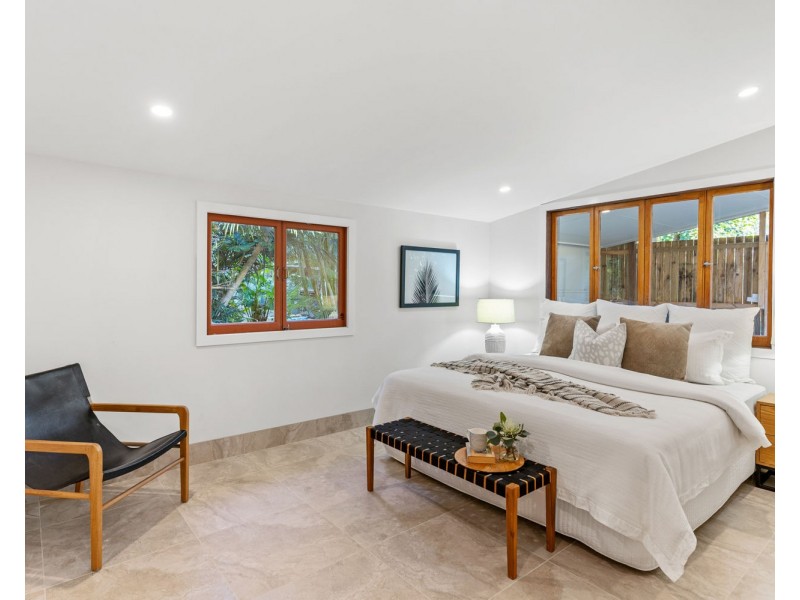 9 The Esplanade, New Brighton NSW 2483