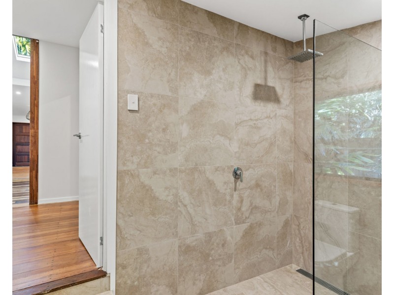 9 The Esplanade, New Brighton NSW 2483