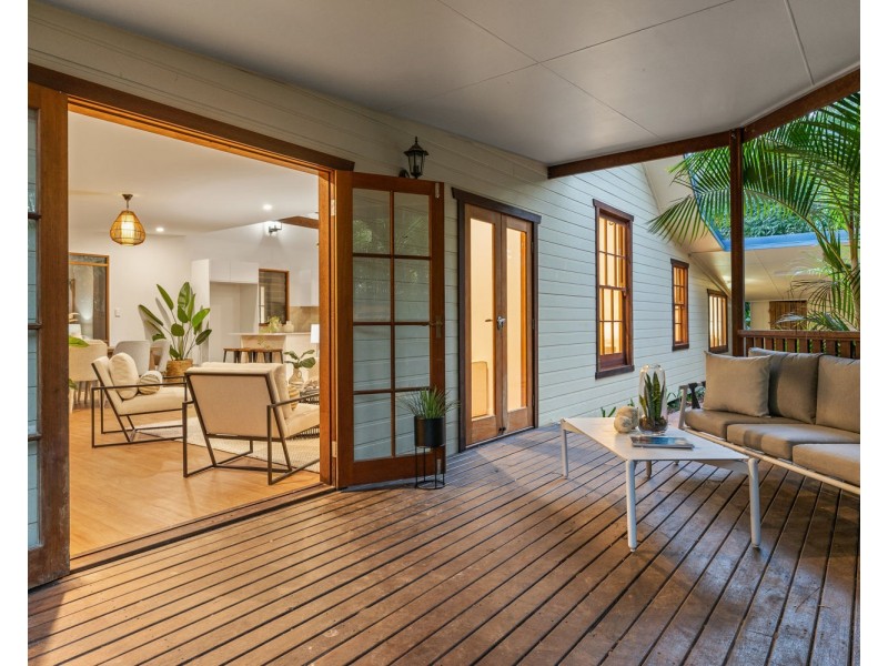 9 The Esplanade, New Brighton NSW 2483