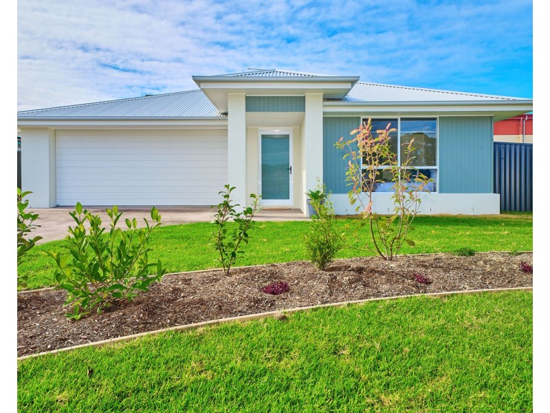 11 Bannerman Place, South West Rocks NSW 2431