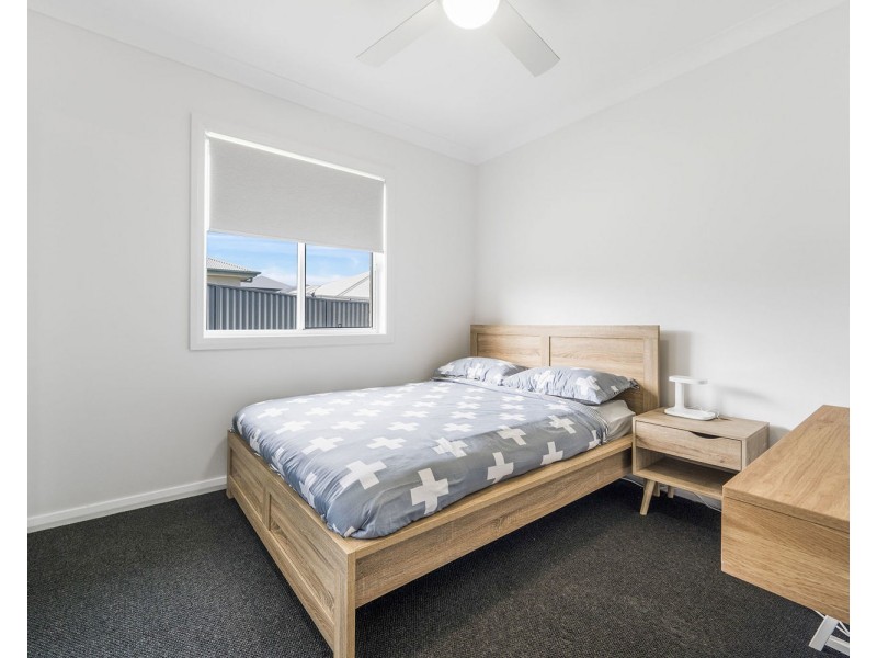 14 Barbuda Way, Lake Cathie NSW 2445