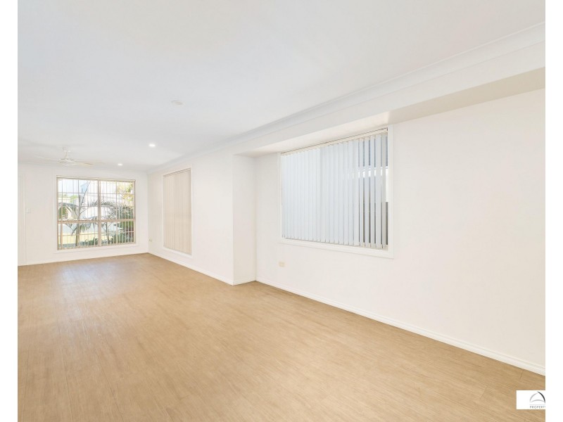 2/31 Chepana Street, Lake Cathie NSW 2445