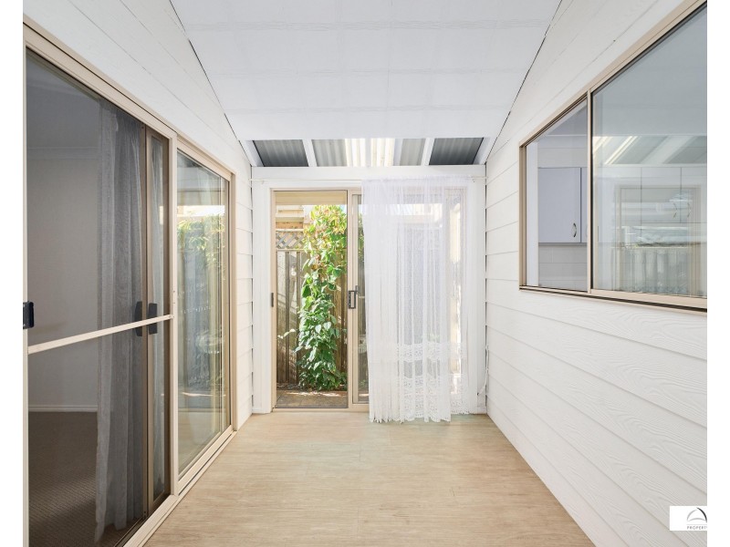 2/31 Chepana Street, Lake Cathie NSW 2445