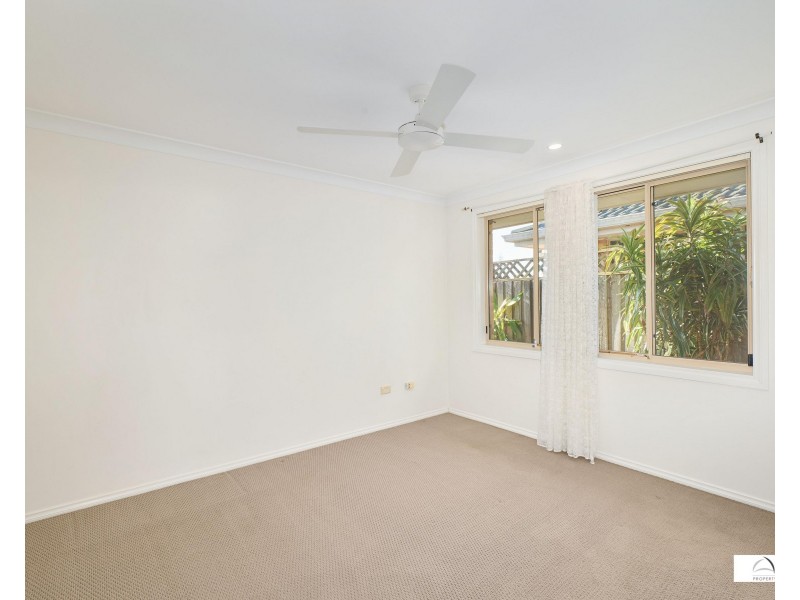 2/31 Chepana Street, Lake Cathie NSW 2445