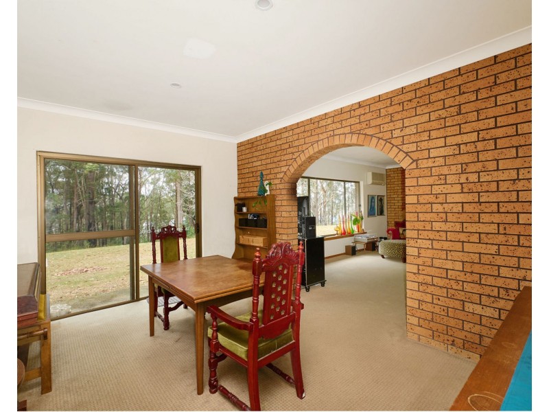 115 Kenwood Drive, Lake Cathie NSW 2445