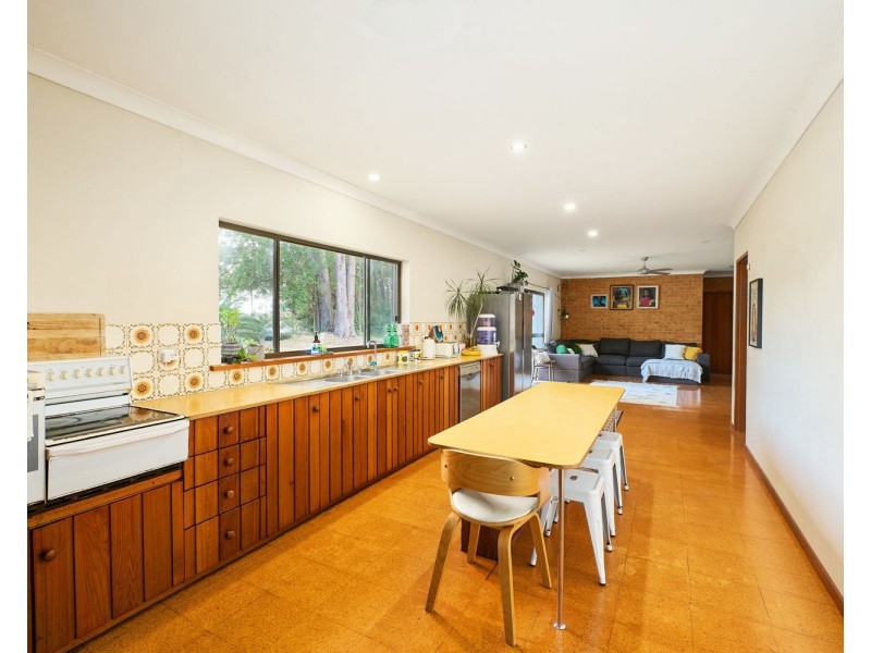 115 Kenwood Drive, Lake Cathie NSW 2445