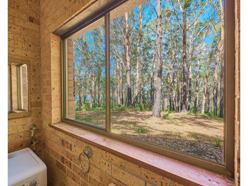 115 Kenwood Drive, Lake Cathie NSW 2445