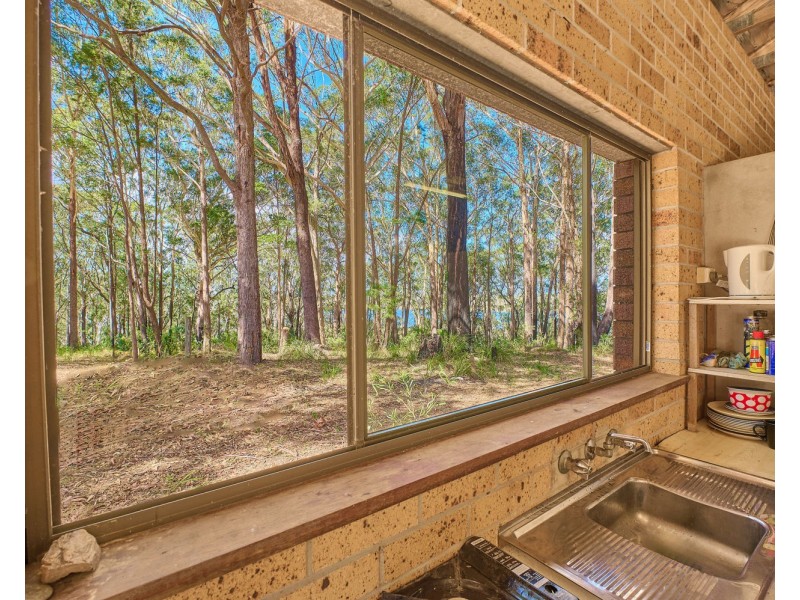 115 Kenwood Drive, Lake Cathie NSW 2445