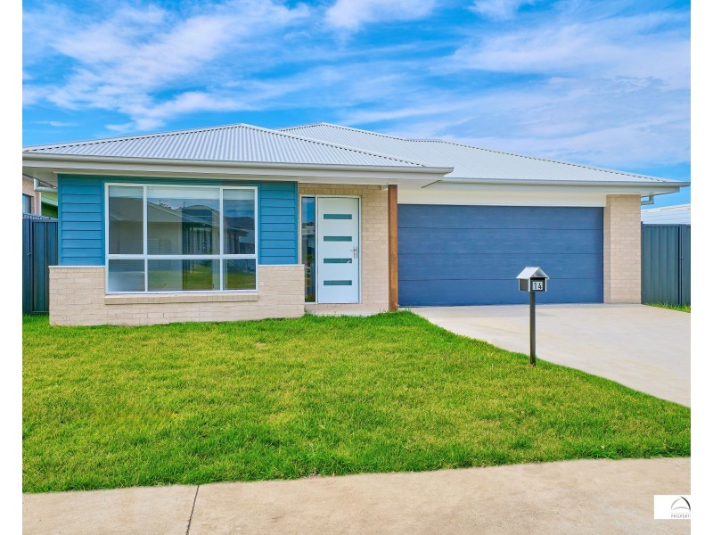 14 Barbuda Way, Lake Cathie NSW 2445