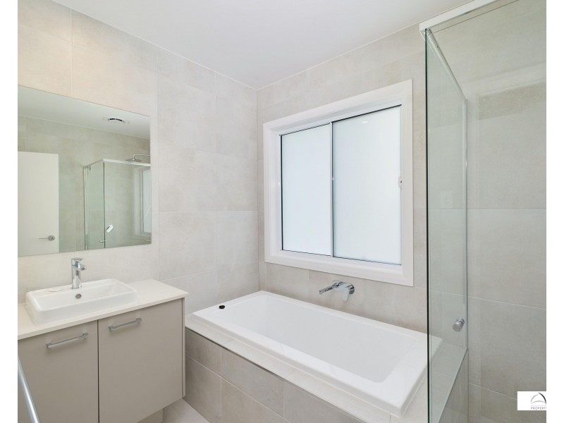 14 Barbuda Way, Lake Cathie NSW 2445