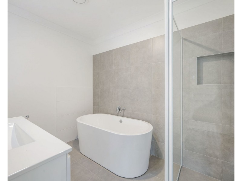 29 Spotted Gum Boulevard, Wauchope NSW 2446