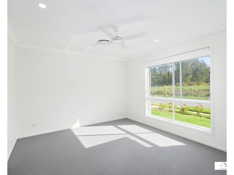 26 Vernon Circuit, Kew NSW 2439