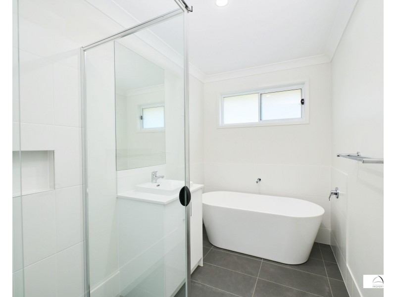 26 Vernon Circuit, Kew NSW 2439