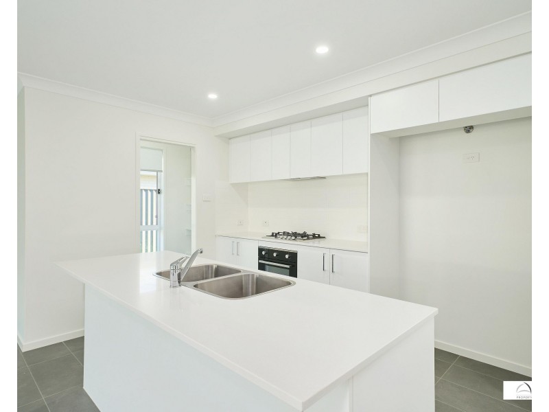 26 Vernon Circuit, Kew NSW 2439