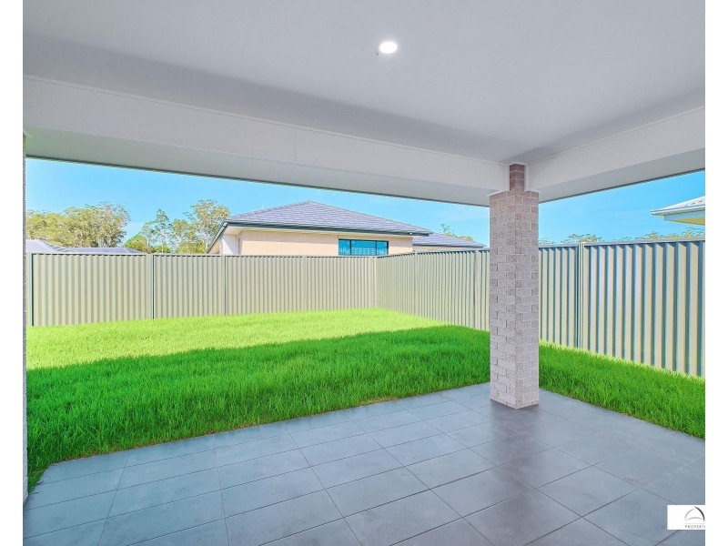 26 Vernon Circuit, Kew NSW 2439