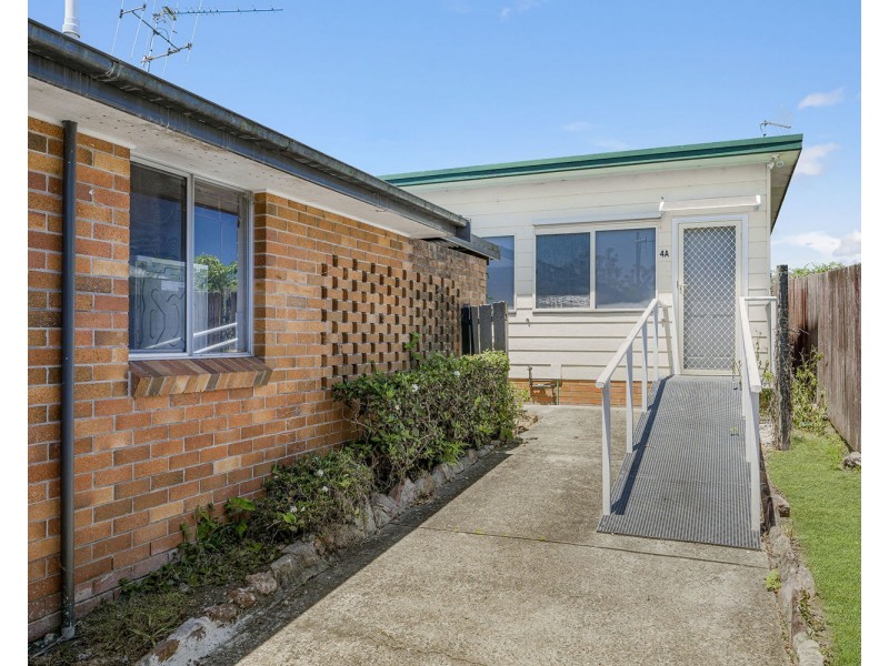 4 & 4A Thatcher Street, Wauchope NSW 2446