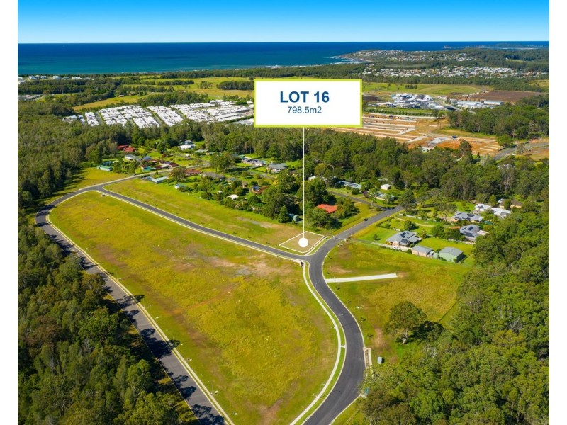 2 Tiger Quoll Drive, Lake Cathie NSW 2445