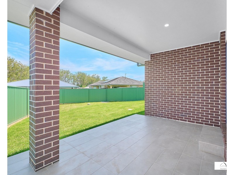 23 Spotted Gum Boulevard, Wauchope NSW 2446