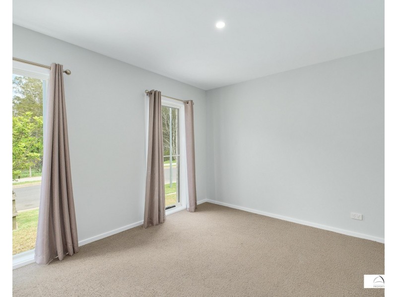 51 Seaside Drive, Lake Cathie NSW 2445
