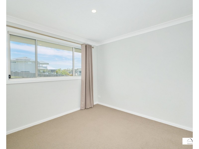 51 Seaside Drive, Lake Cathie NSW 2445