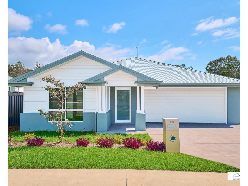 25 Tiger Quoll Drive, Lake Cathie NSW 2445