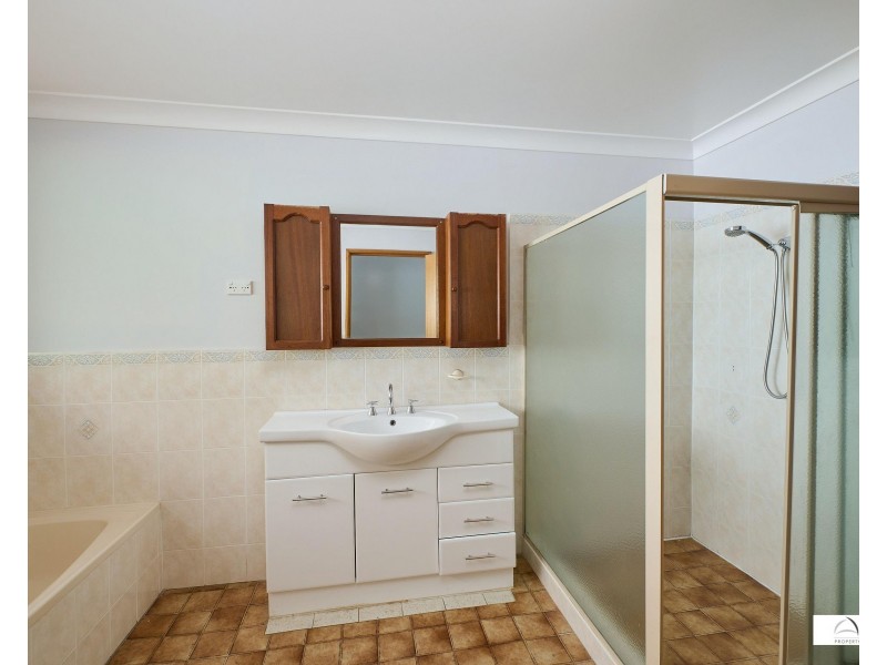 15 Colonial Circuit, Wauchope NSW 2446