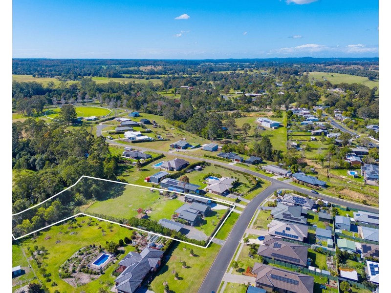 8 Stanley Drive, Beechwood NSW 2446