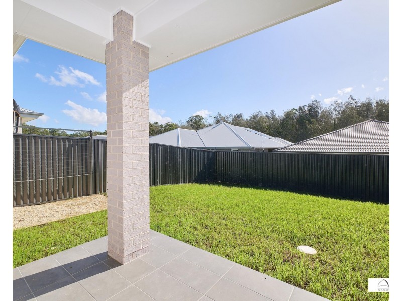 19b Tiger Quoll Drive, Lake Cathie NSW 2445