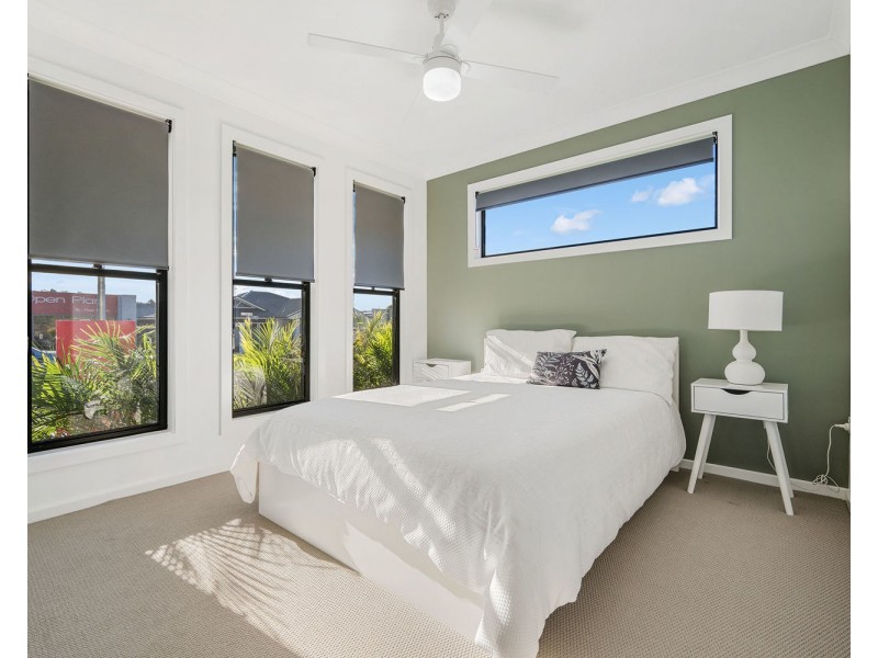 16 York Street, Thrumster NSW 2444