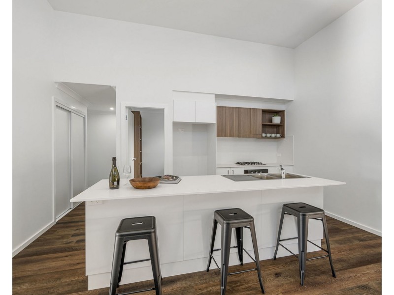 16 York Street, Thrumster NSW 2444