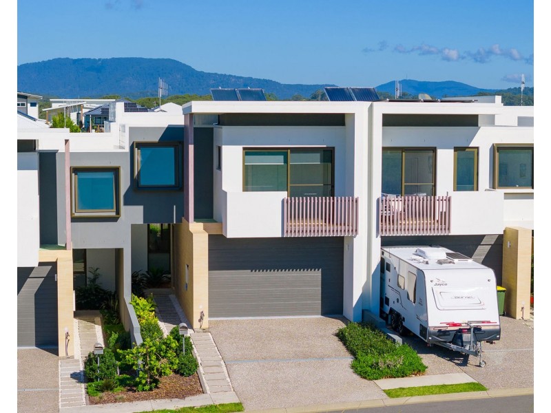 52 Whitewater Terrace, Lake Cathie NSW 2445