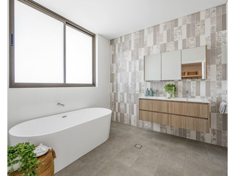 52 Whitewater Terrace, Lake Cathie NSW 2445