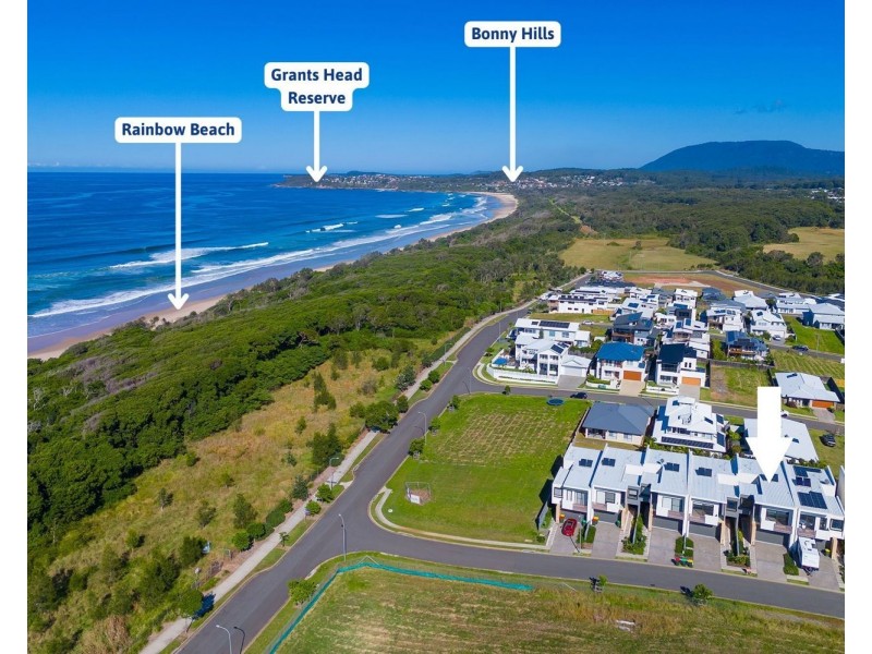 52 Whitewater Terrace, Lake Cathie NSW 2445