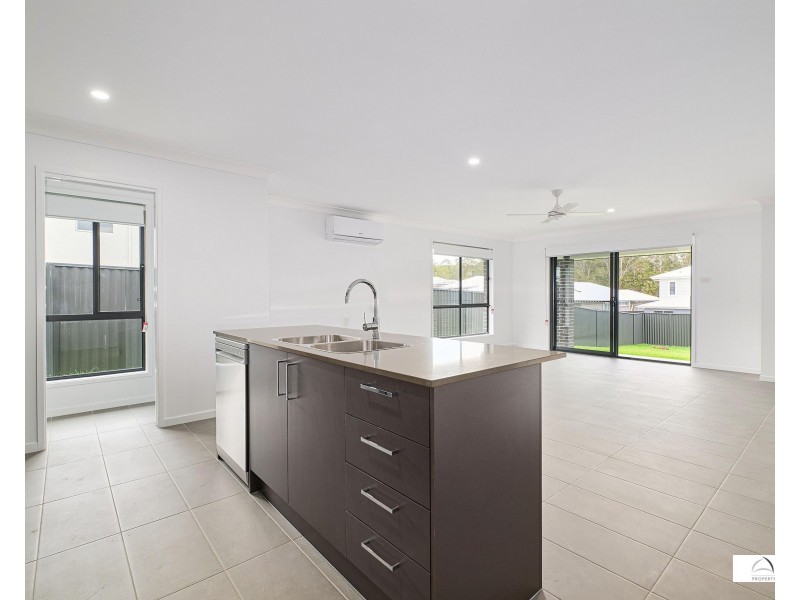 11 Tiger Quoll Drive, Lake Cathie NSW 2445