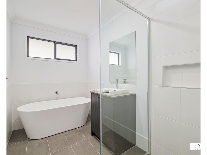 11 Tiger Quoll Drive, Lake Cathie NSW 2445