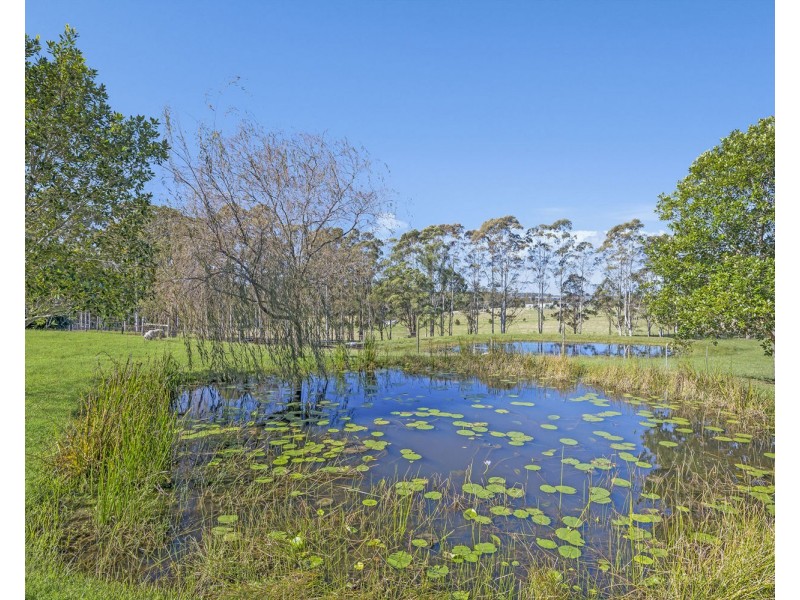 132 Apanie Road, Lake Innes NSW 2446