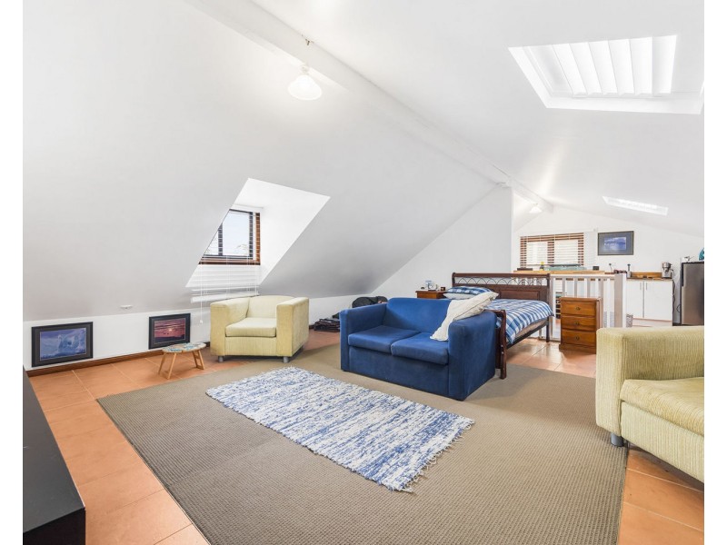 132 Apanie Road, Lake Innes NSW 2446