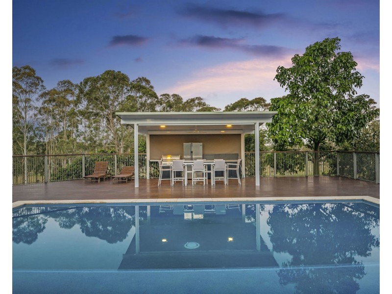 132 Apanie Road, Lake Innes NSW 2446