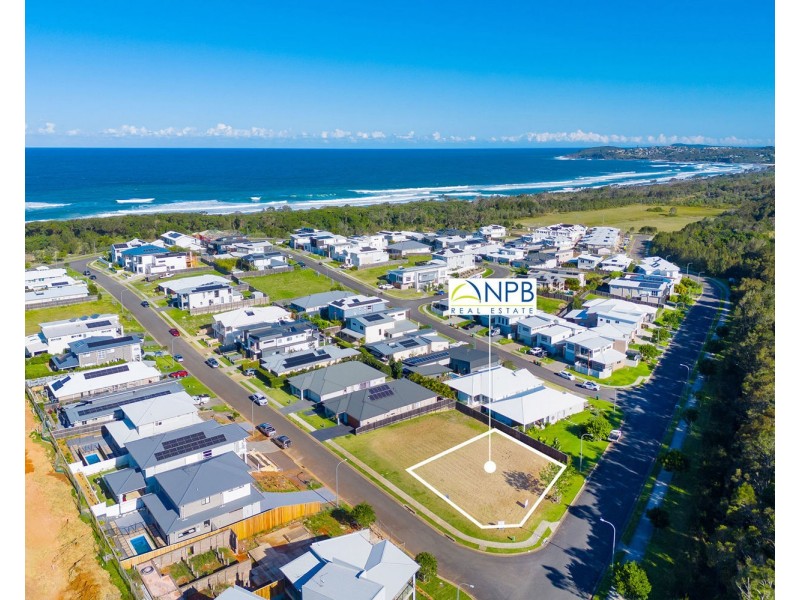 226/4 Marine Parade, Lake Cathie NSW 2445