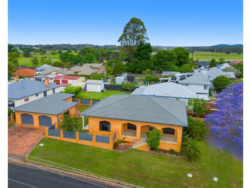 20 Sullivan Street, East Kempsey NSW 2440