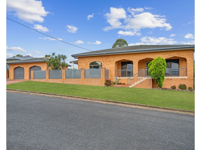 20 Sullivan Street, East Kempsey NSW 2440