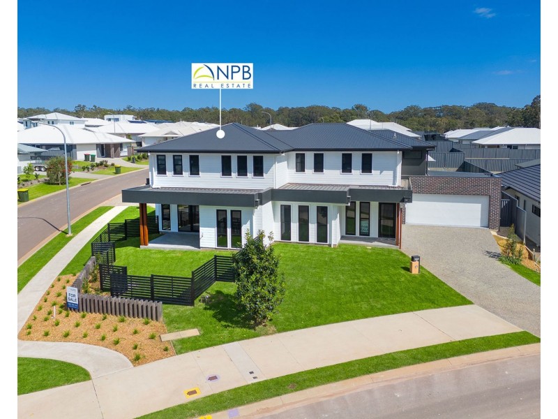 2 Pepperberry Parade, Thrumster NSW 2444