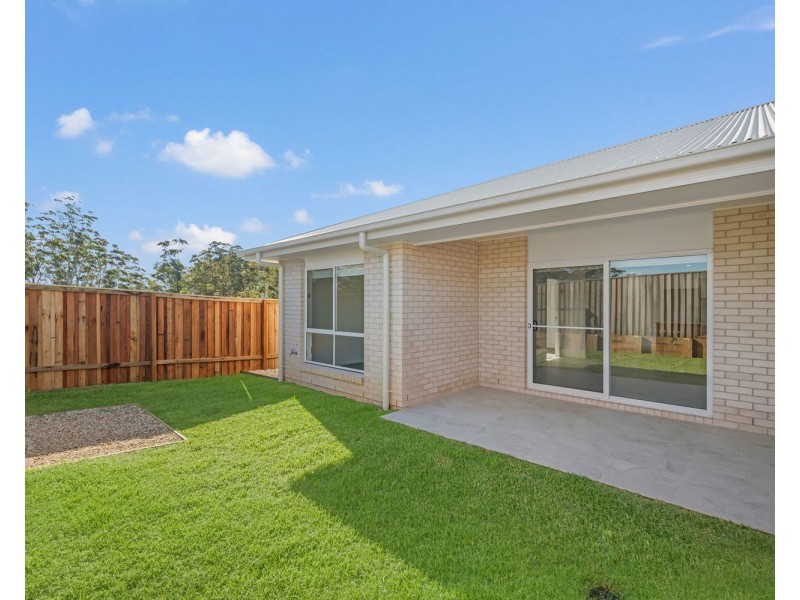 11a Imperial Place, Thrumster NSW 2444