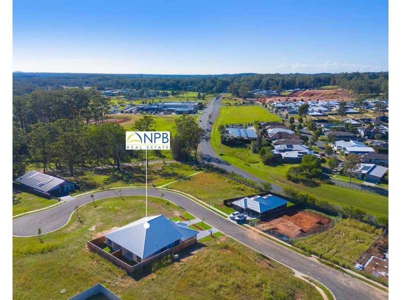 11a Imperial Place, Thrumster NSW 2444