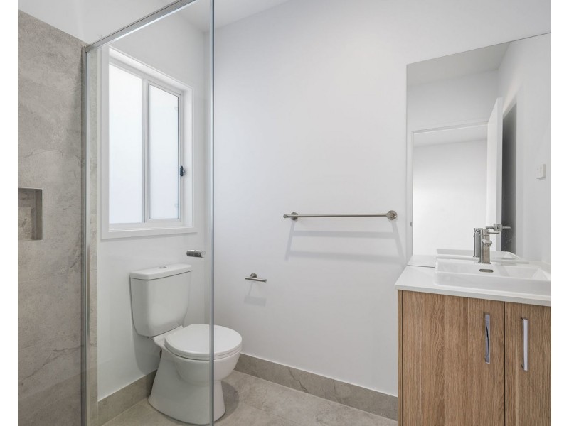 11b Imperial Place, Thrumster NSW 2444