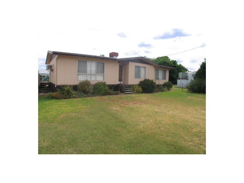 14 COBRA ST, Mendooran NSW 2842