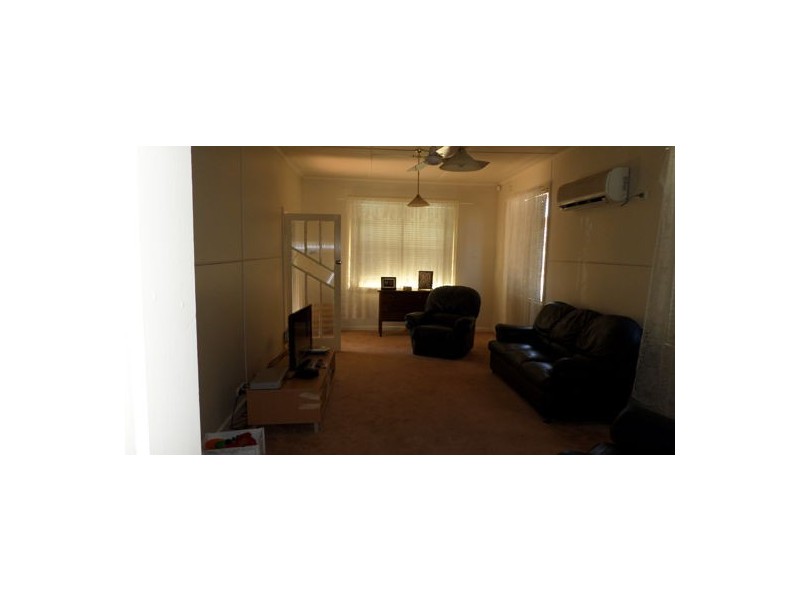 25-27 NAPIER ST, Mendooran NSW 2842