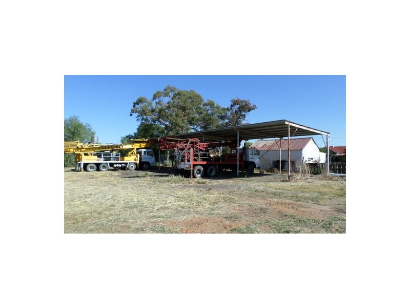 25-27 NAPIER ST, Mendooran NSW 2842
