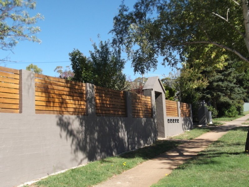 21 Baron Street, Cooma NSW 2630